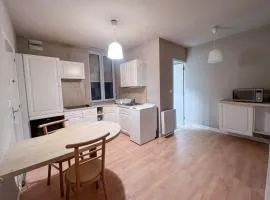 le 2 - Château - Ville