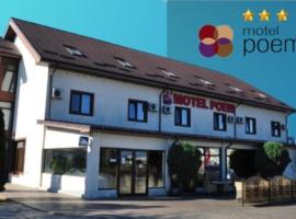 Hotel Poem Calarasi Ballroom，位于克勒拉希的带停车场的酒店