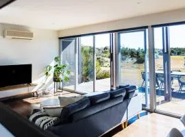 St Andrews Golf Course and Nature Getaway