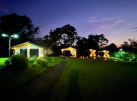 Ecohotel Alma，位于卡拉尔卡的带热水浴缸的酒店