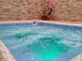 Suite San Vicente 1 Jacuzzi Cocina Parqueo