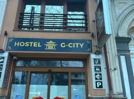 g-city hostel，位于苏博蒂察的酒店