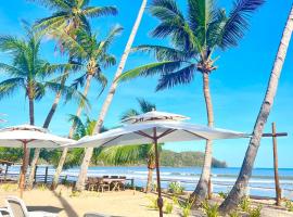 The Sanctuary，位于爱妮岛的带停车场的酒店