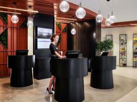 巴黎国防美居酒店，位于库尔布瓦的酒店