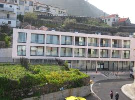 Hotel Gaivota，位于莫尼兹港的酒店