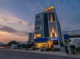 FabHotel VKs - Nr UMCC Shahpur, Jeedimetla
