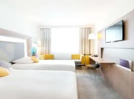 诺富特罗兹中心酒店 