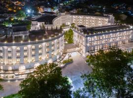 Silk Path Grand Hue Hotel，位于顺化的酒店