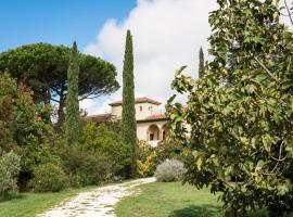 Borgo Rinascimento，位于Farnese的酒店