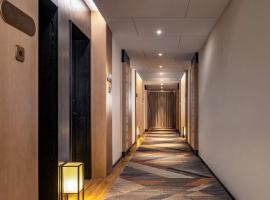 广州白云机场T2航站楼智选假日酒店，位于花都的酒店