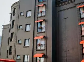 Hive Nápoles by G Hotels