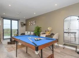 Springwell Suite - City Centre - Balcony & Pool Table - 3 Bed