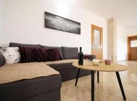 Villa Maja - Three bedroom villa with pool