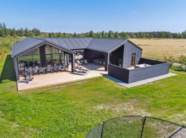 Stunning Home In Ålbæk With Sauna，位于奥贝克的酒店