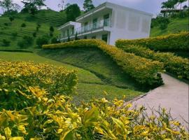 Hotel Takuara，位于Vergara的酒店
