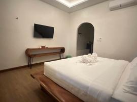 โรงแรมบ้านโอบอ้อม，位于Ban Nong Hoi的酒店