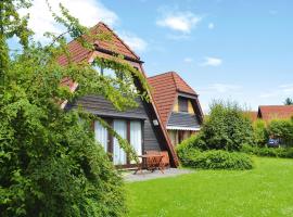 Chalet by Lake Constance with Alpine Views，位于博登斯边的伊门施塔特的酒店