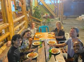 Onda Hostel Mompiche，位于莫姆皮切的酒店