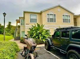 Grand Holiday 3BR Palms Condo near Disney Parks