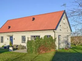 Nice Home In Simrishamn With Wifi