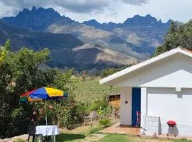 Cottage in nature in Sacred Valley with mountain views