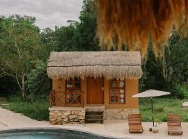 Quietud Hotel，位于Tikuch的酒店