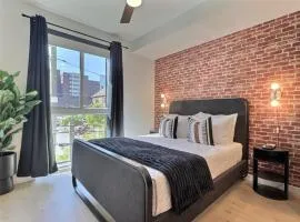 Dtown Comfort Near UAB, Food, and Regions Field