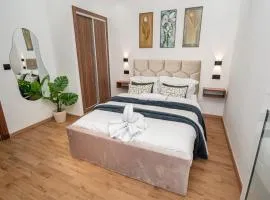 COZY STAY, Near Airport, IPTV, Air Conditioning 11min STADIUM