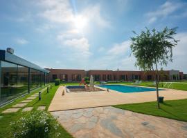 Dar Fatma Charming Moroccan Guesthouse with Pool & Hammam，位于Sidi Bibi的酒店