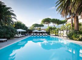 Hotel Resort Barracuda，位于坎普码头的酒店