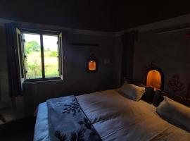 Radhe Radhe Homestay，位于Sehore的酒店