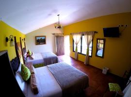 Hotel Casa Lenca，位于La Guama的酒店