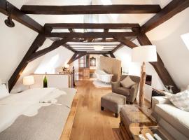 Hotel Zeltinger-Hof - Gasthaus des Rieslings，位于策尔廷根-拉蒂希的酒店