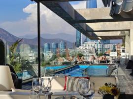 Solace Hotel Santiago，位于圣地亚哥的酒店