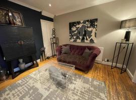 The Little Boutique House，位于Byfleet的酒店