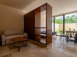 Peregrina Tulum 110 1BR Condo with Jacuzzi