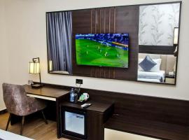 Islamiat Yetunde Ajayi Hotels，位于拉各斯的酒店