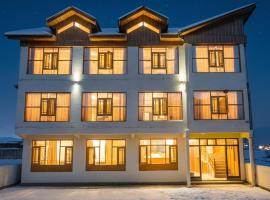 Gulmarg GS Residency Hotel，位于古尔马尔格的酒店