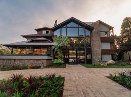 249 DESIGN HOTEL，位于格拉玛多的Spa酒店