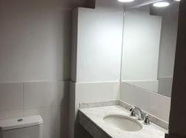 La Dorada Inn，位于卢汉的酒店