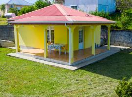 Gîtes les fleurs du bananier，位于戈亚夫的酒店