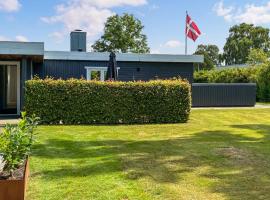 Gorgeous Home In Haderslev，位于哈泽斯莱乌的酒店