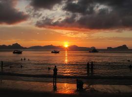 Calitang Pearl Lodge，位于爱妮岛的酒店