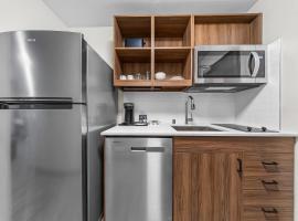 Everhome Suites Ontario，位于安大略的酒店