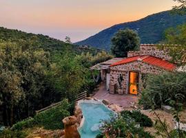 Sea View House Among Holm Oaks On Elba，位于瑟克罗的酒店