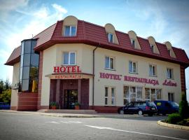 Hotel Restauracja Leliwa，位于普热沃斯克的酒店