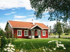 Historic Croft With Views Over Lake Mjøsa，位于Ottestad的酒店