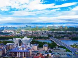 白玉兰酒店（桂林两江四湖象鼻山景区店）