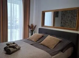 Kameralny Apartament z Balkonem