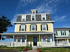 Harbor House Inn，位于布斯贝港Coastal Maine Botanical Garden附近的酒店